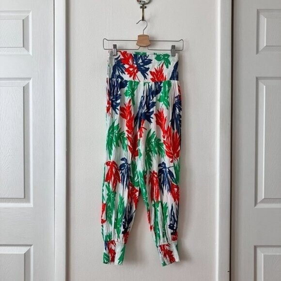 Place Nationale Saint Georges Top & Carcans Tropical Pant Set - Picture 10 of 13